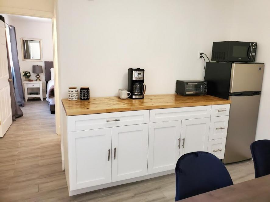 Stylish & Newly-Renovated Suites Near Las Olas Fort Lauderdale Exteriör bild