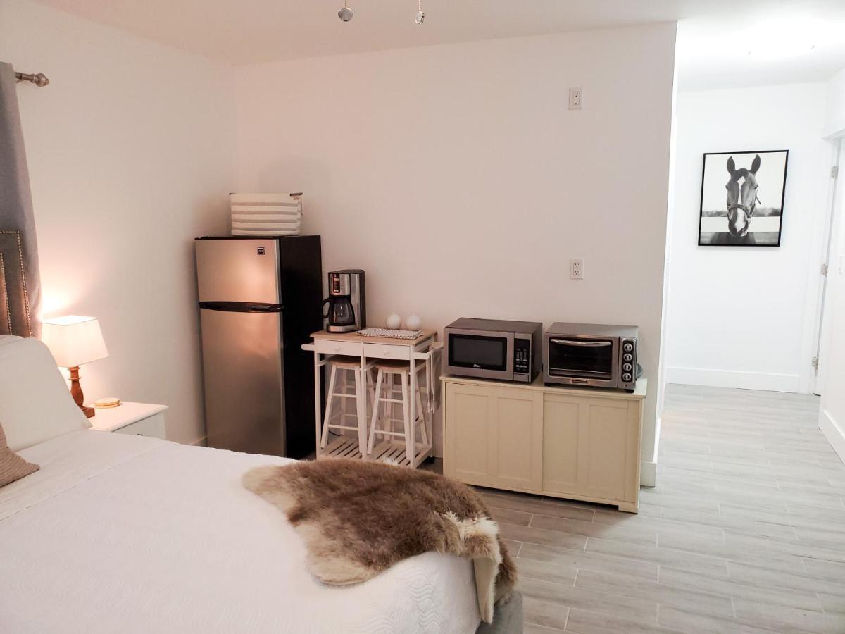 Stylish & Newly-Renovated Suites Near Las Olas Fort Lauderdale Exteriör bild